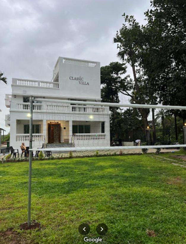 Classic Villa Pālghar Екстериор снимка